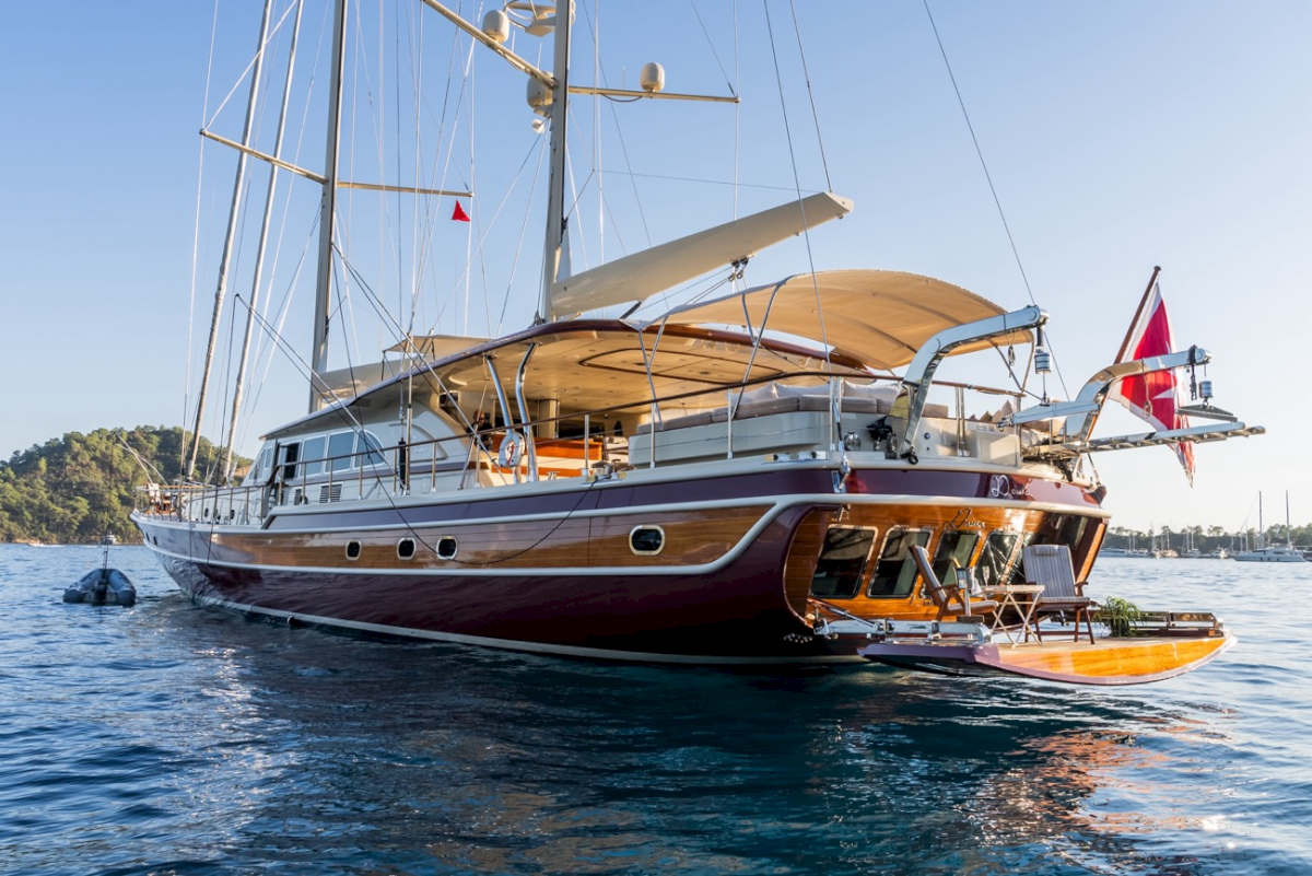 daima_luxury_sailing_yacht_for_rent_in_greece4