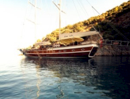 contact-yachts-dear-lila_0005