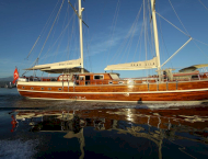 contact-yachts-dear-lila_0007