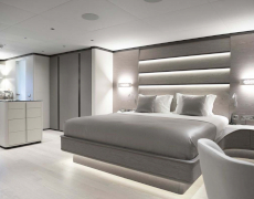 contact-yachts-all-about-u2_0007