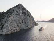 contact-yachts-all-about-u2_0029