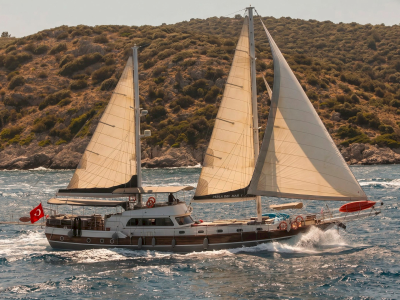 contact-yachts-perla-del-mar-1-2026-08-04-13-24-21