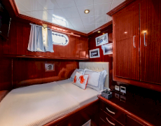 contact-yachts-perla-del-mar-1-2026-08-04-13-24-58_9