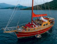 contact-yachts-le-rouge_0005