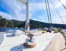 contact-yachts-king-of-the-sea_0035