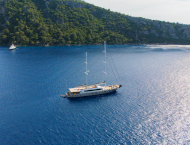 contact-yachts-king-of-the-sea_0050