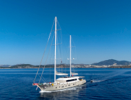 contact-yachts-de-love_0024