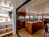 contact-yachts-valium-62_0009