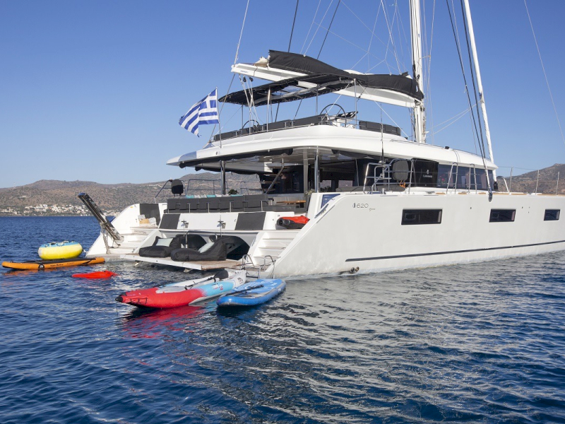 contact-yachts-phantom_0019