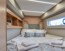 contact-yachts-odyssey_0001