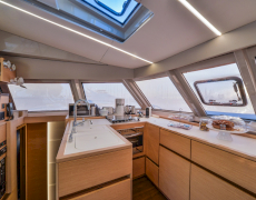 contact-yachts-odyssey_0006