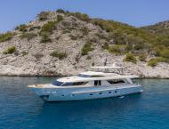 contact-yachts-elysium_0031