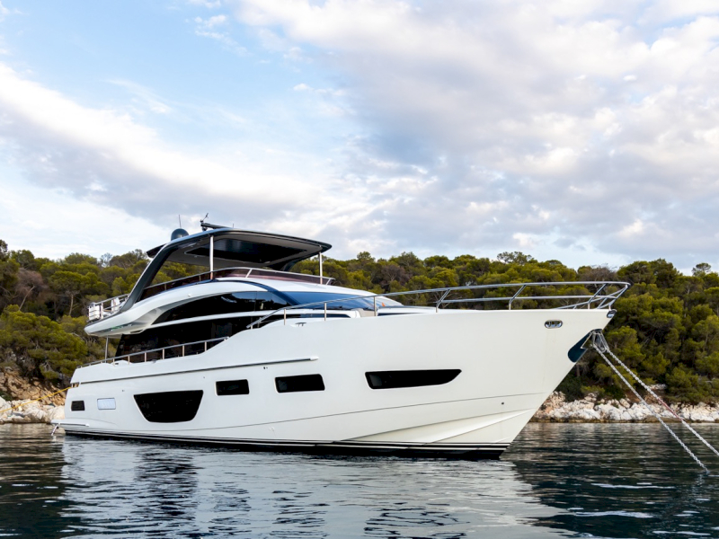 contact-yachts-vista_0020