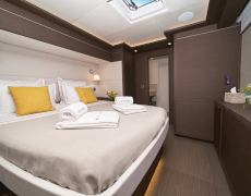 contact-yachts-crazy-horse_0011