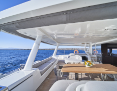 contact-yachts-crazy-horse_0016