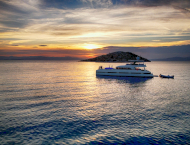 contact-yachts-crazy-horse_0021