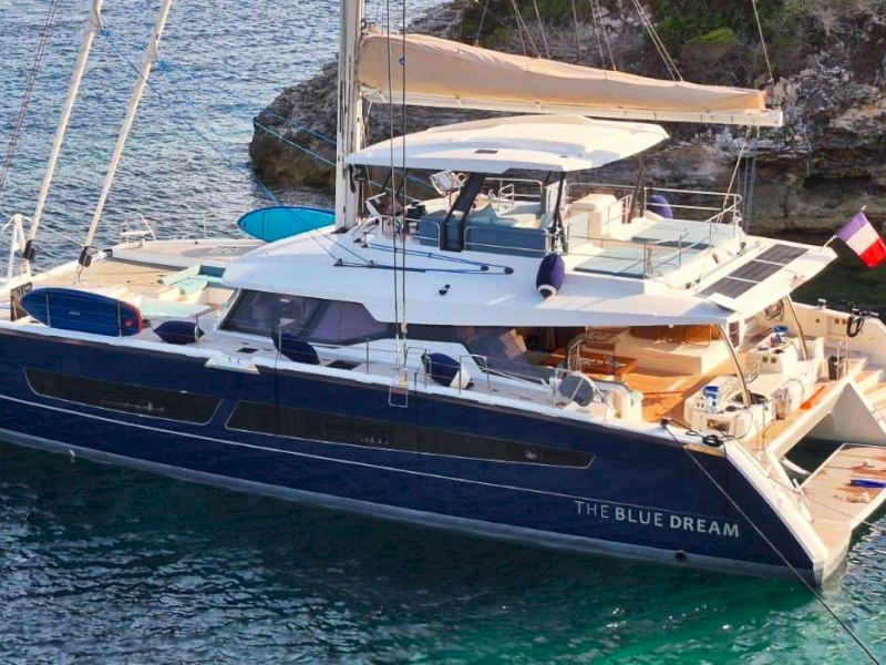 contact-yachts-the-blue-dream_0018