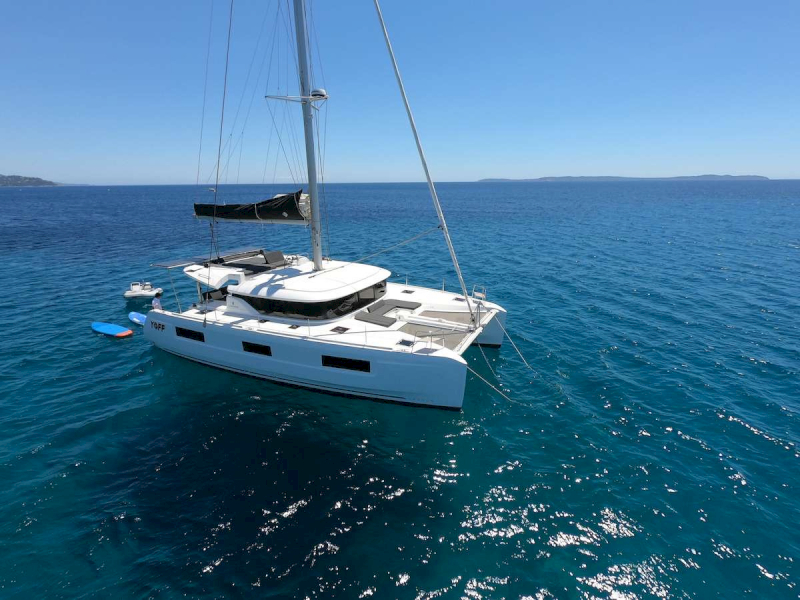 contact-yachts-yoff_0005