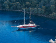 contact-yachts-queen-atlantis_0003