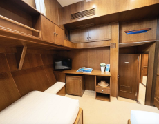 contact-yachts-arktos_0007