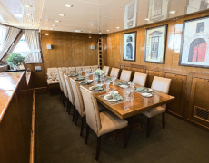 contact-yachts-arktos_0011