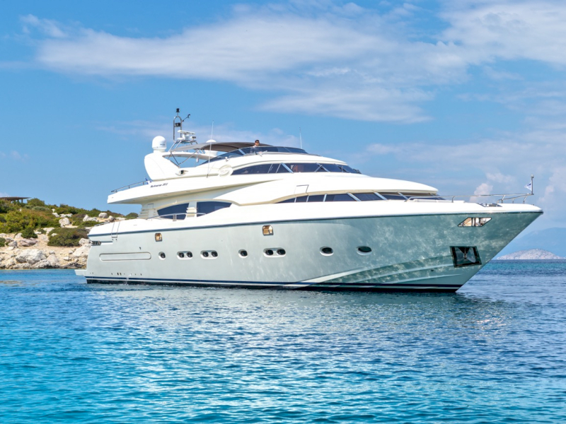contact-yachts-divine_0011