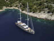 contact-yachts-marallure_0002
