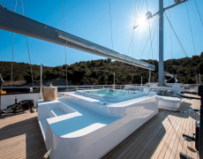 contact-yachts-nocturno_0016