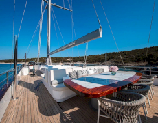 contact-yachts-nocturno_0019