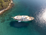 contact-yachts-gallant_0030