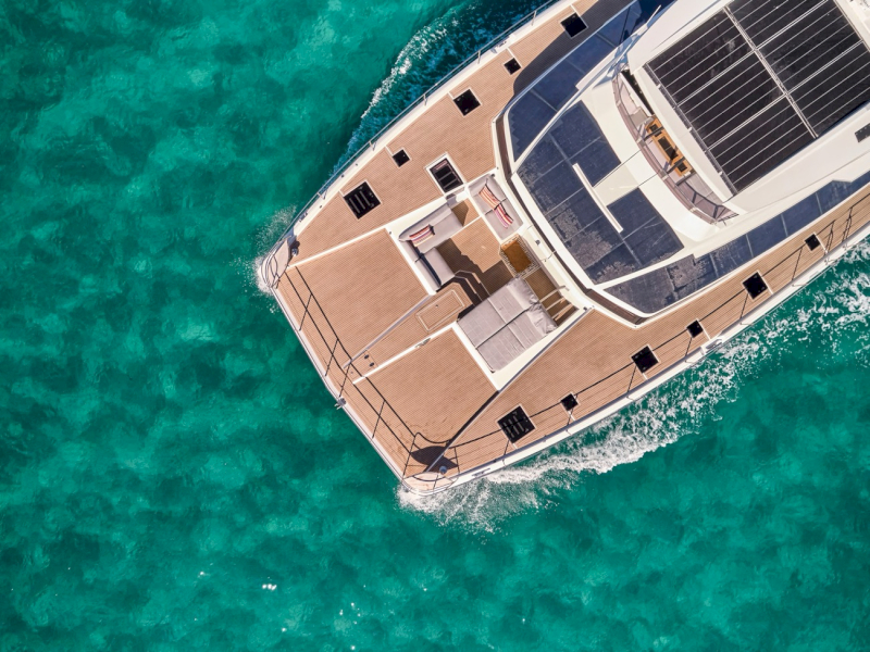 contact-yachts-alena_0025