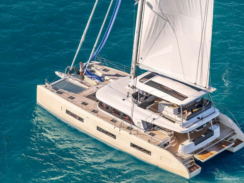 contact-yachts-reve-bleu_0013