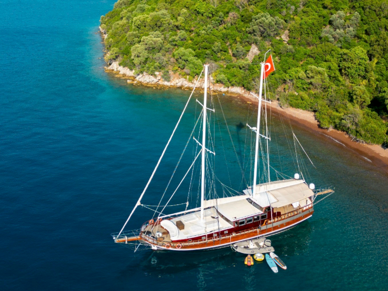 contact-yachts-yuksel-deniz_0015