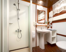 contact-yachts-agora_0004