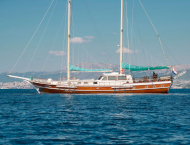 contact-yachts-agora_0010