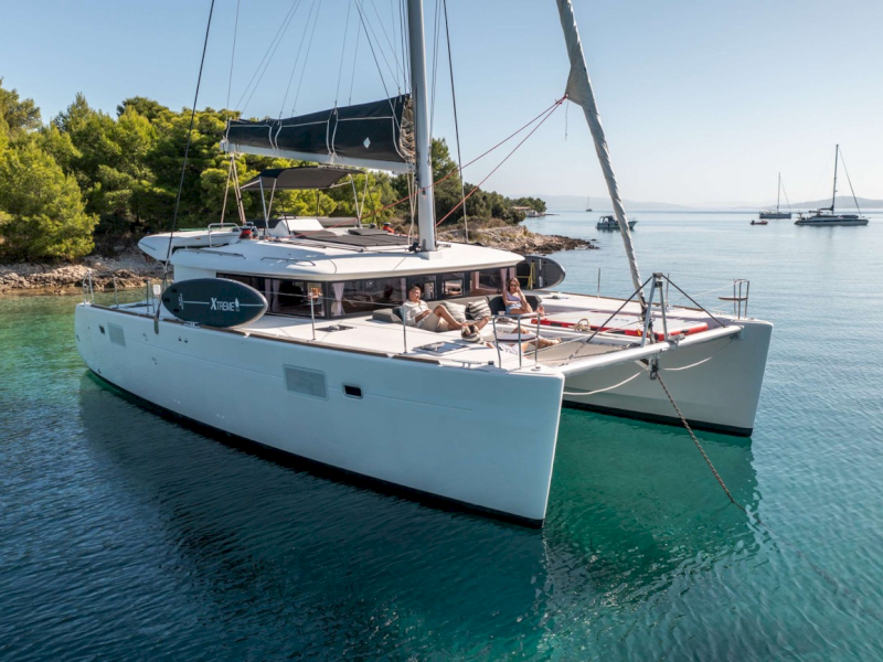 contact-yachts-falco_0010