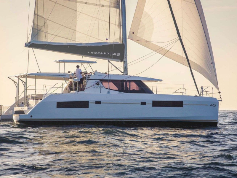 contact-yachts-sisters_0007