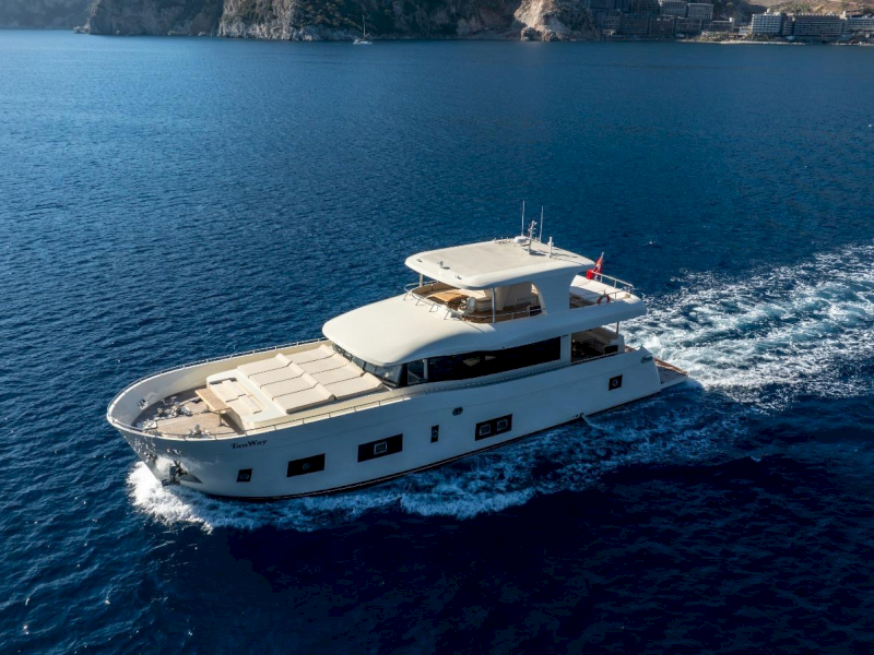 contact-yachts-tanway_0039