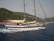 contact-yachts-kaya-guneri-ii_0007
