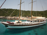 contact-yachts-kaya-guneri-ii_0009