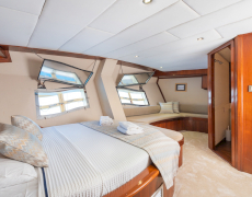 contact-yachts-memo_0002