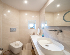 contact-yachts-by-c-f_0007