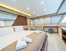 contact-yachts-by-c-f_0015