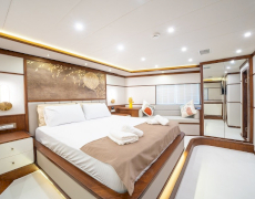 contact-yachts-by-c-f_0018