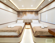 contact-yachts-by-c-f_0019