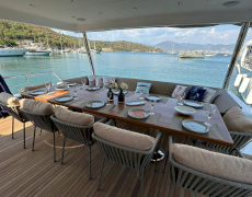 contact-yachts-by-c-f_0033