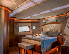 contact-yachts-oggusto_0004