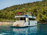 contact-yachts-oggusto_0019