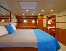 contact-yachts-tango-charlie_0008