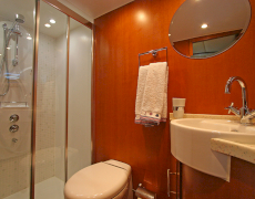 contact-yachts-tango-charlie_0009